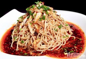 Chengdu specialties Recommended: chicken noodle