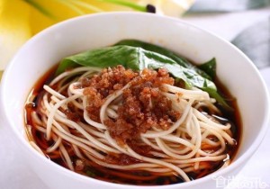 Chengdu specialties _ dan dan noodles