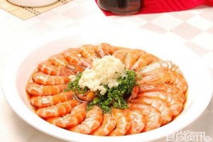 Representatives Cantonese dishes: boiled shrimp