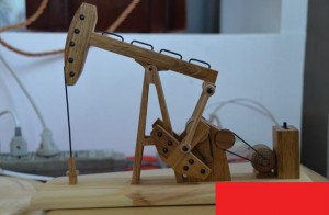 Handmade wooden kowtow machine 